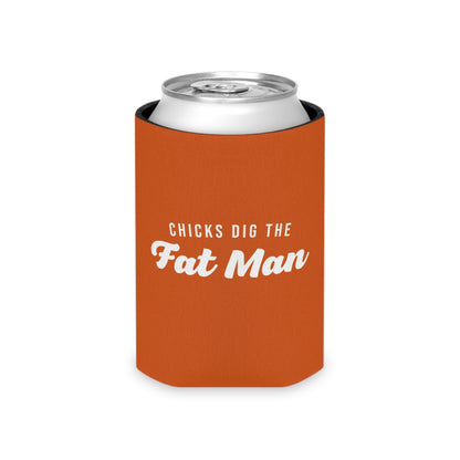 Chicks Dig the Fat Man – Koozie (Classic & Slim) by Fat Man Q